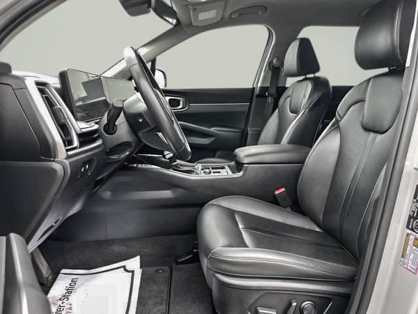 2024 Kia Sorento EX-12