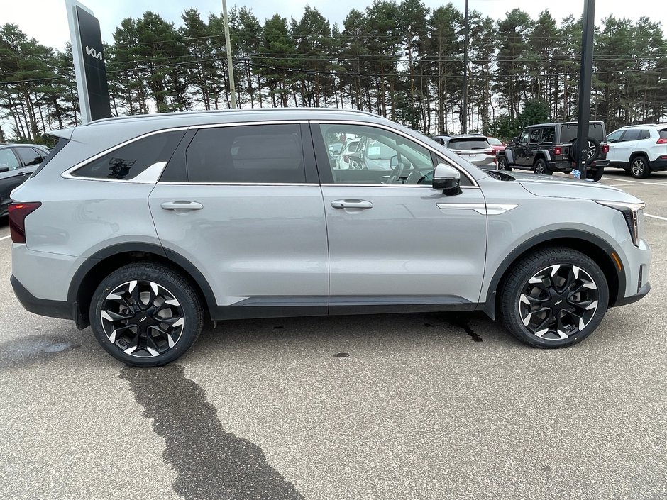 2024 Kia Sorento EX-7