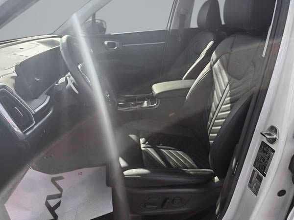 2024 Kia Sorento X-LINE AWD-12
