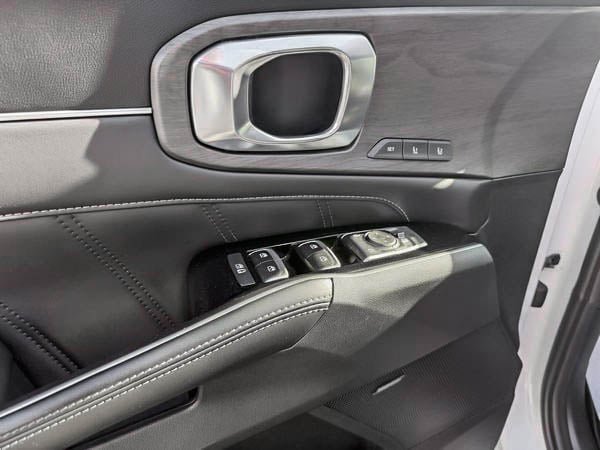 2024 Kia Sorento X-LINE AWD-11