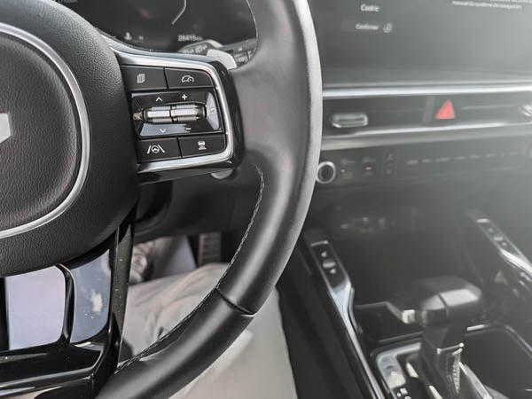 2024 Kia Sorento X-LINE AWD-18