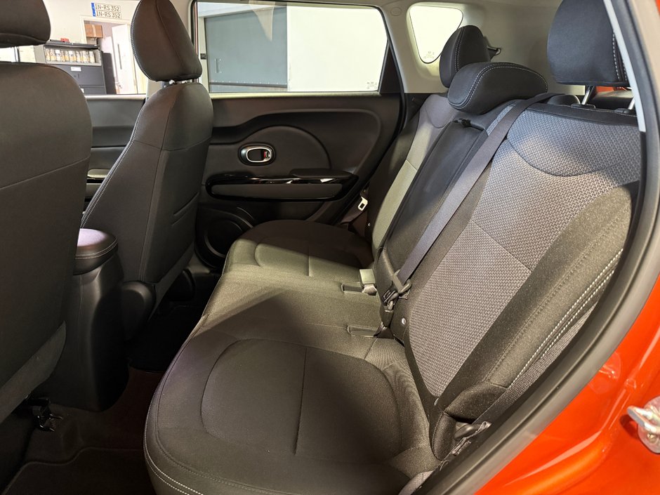 Kia Soul EX 2017-23