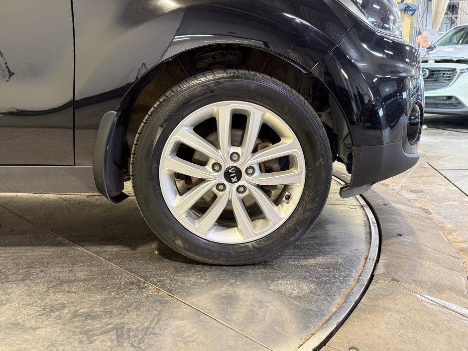 Kia Soul PLUS 2018-9