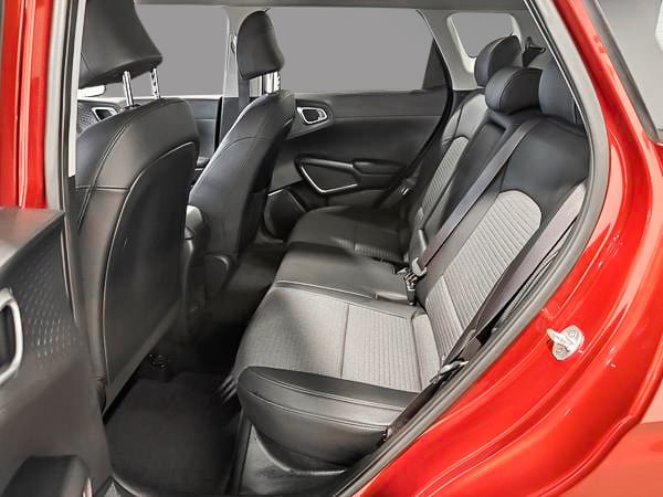 2022 Kia Soul EX+-24