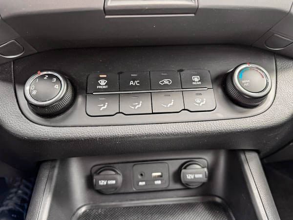 Kia Sportage LX FWD 2016-22