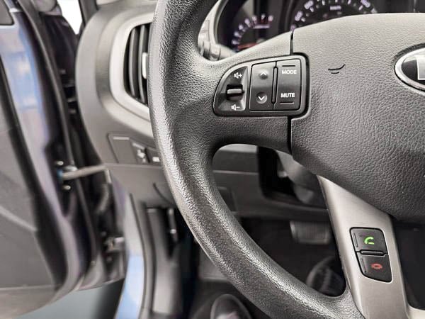 Kia Sportage LX FWD 2016-17