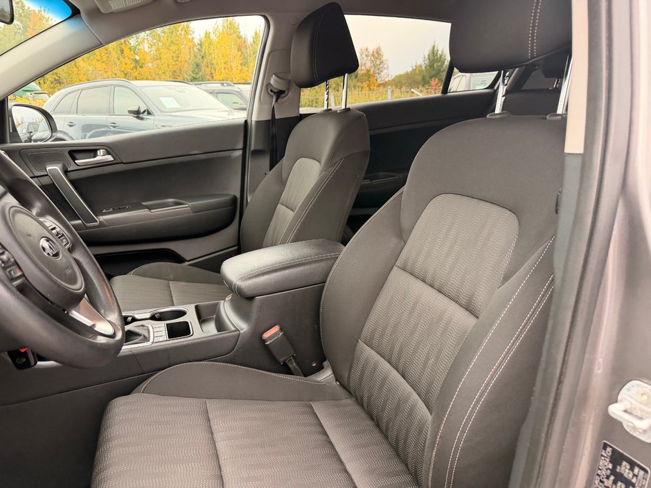 2017 Kia Sportage LX AWD-13