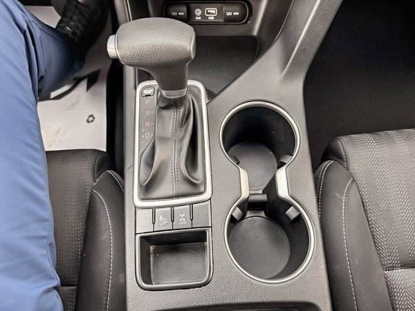 Kia Sportage LX AWD 2018-23