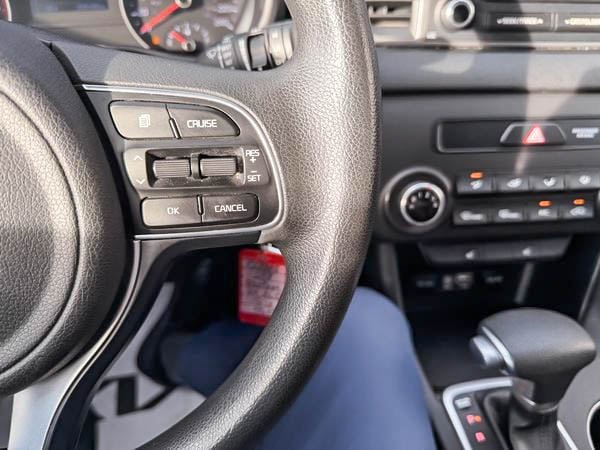 Kia Sportage LX AWD 2018-17