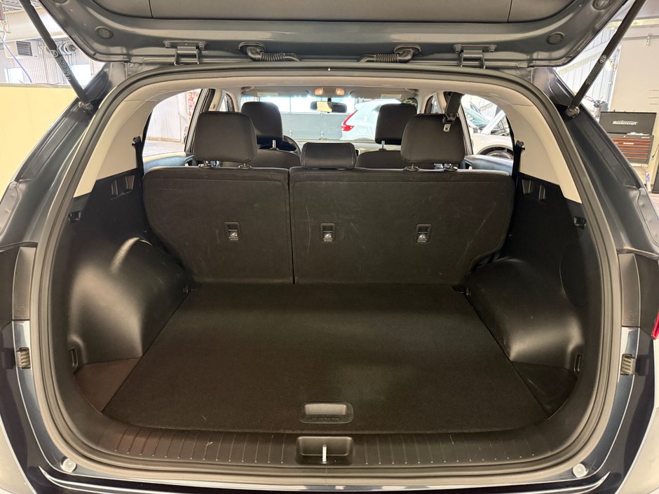 Kia Sportage LX 2019-24
