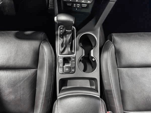2019 Kia Sportage SX TURBO-23