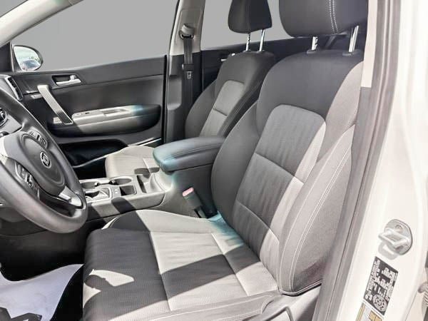 Kia Sportage LX FWD 2019-12