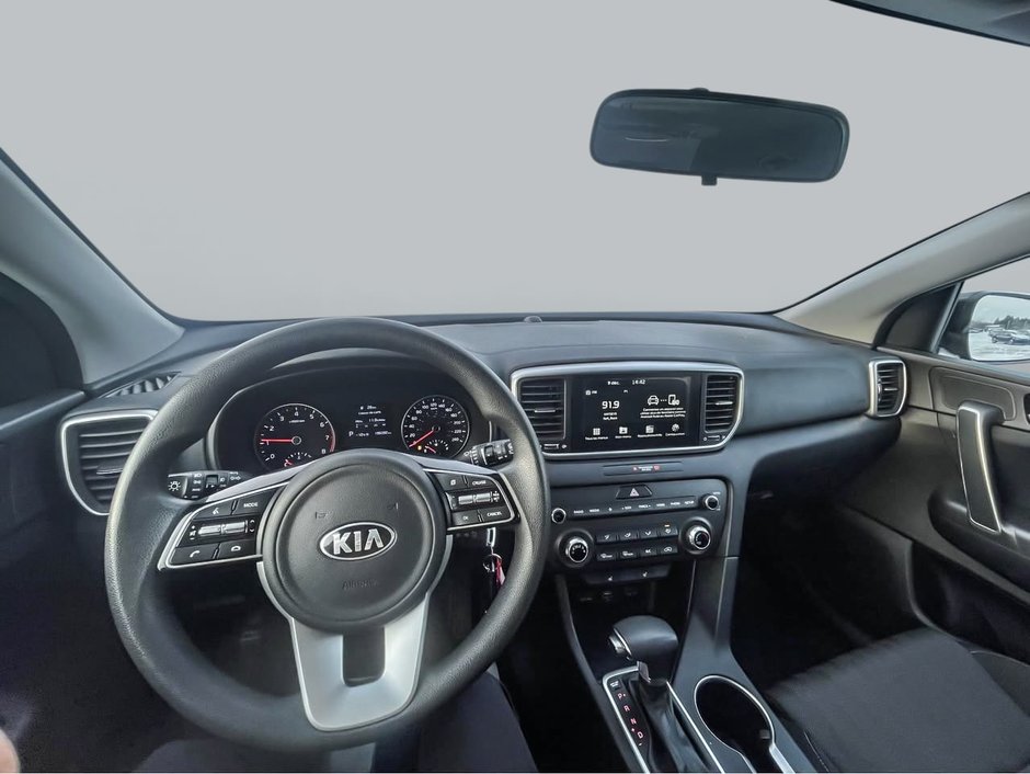 Kia Sportage LX FWD 2020-16