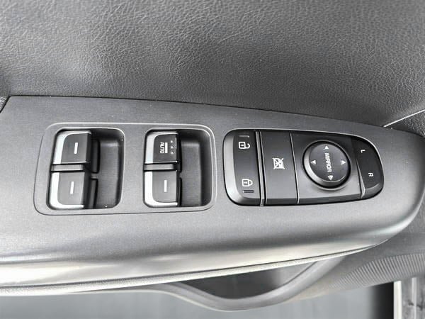 Kia Sportage LX 2020-8