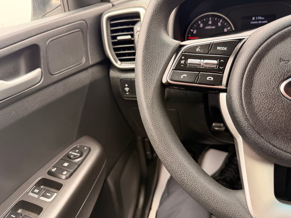 2020 Kia Sportage LX AWD-17