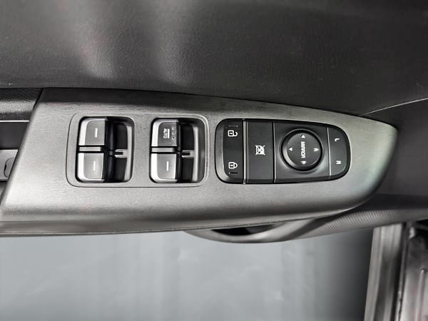 Kia Sportage LX ANNIVERSARY 2020-11
