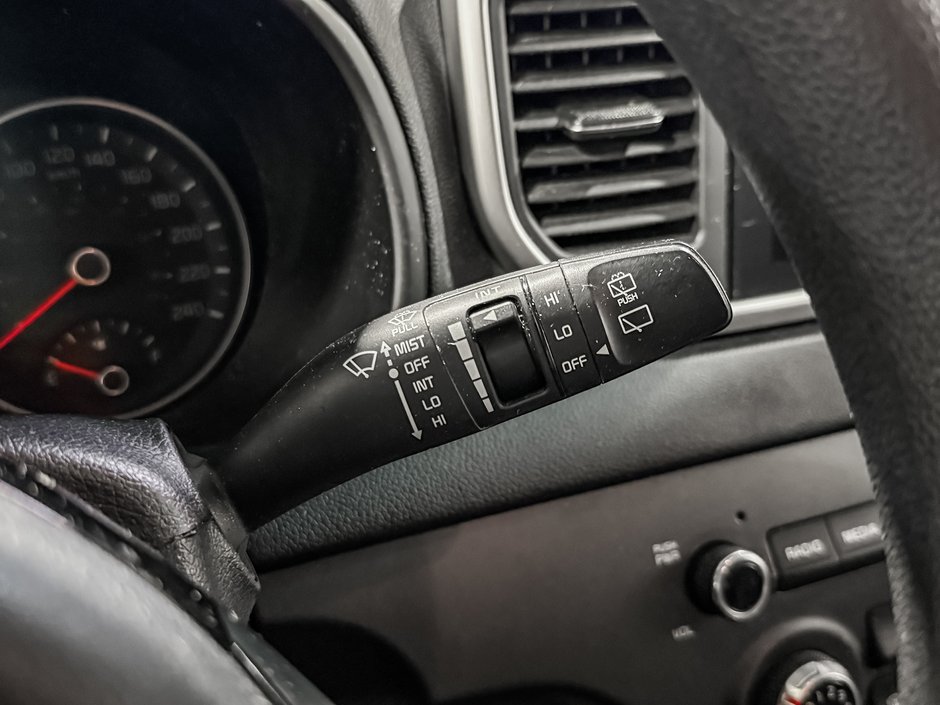 Kia Sportage LX AWD 2020-17
