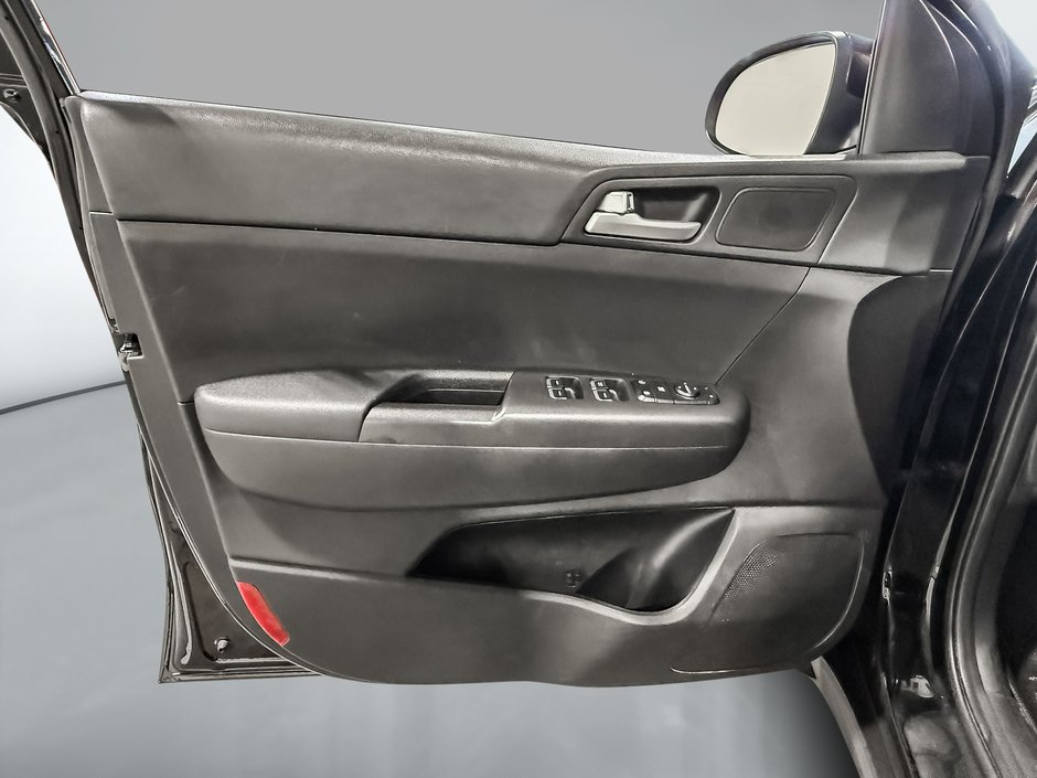 Kia Sportage LX AWD 2020-10