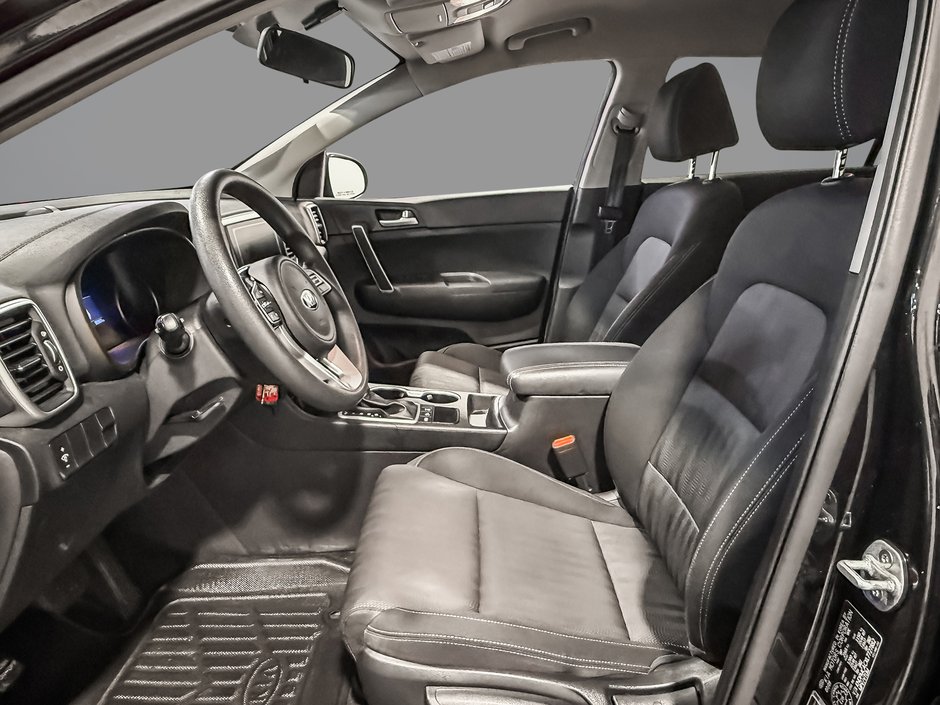 Kia Sportage LX AWD 2020-12