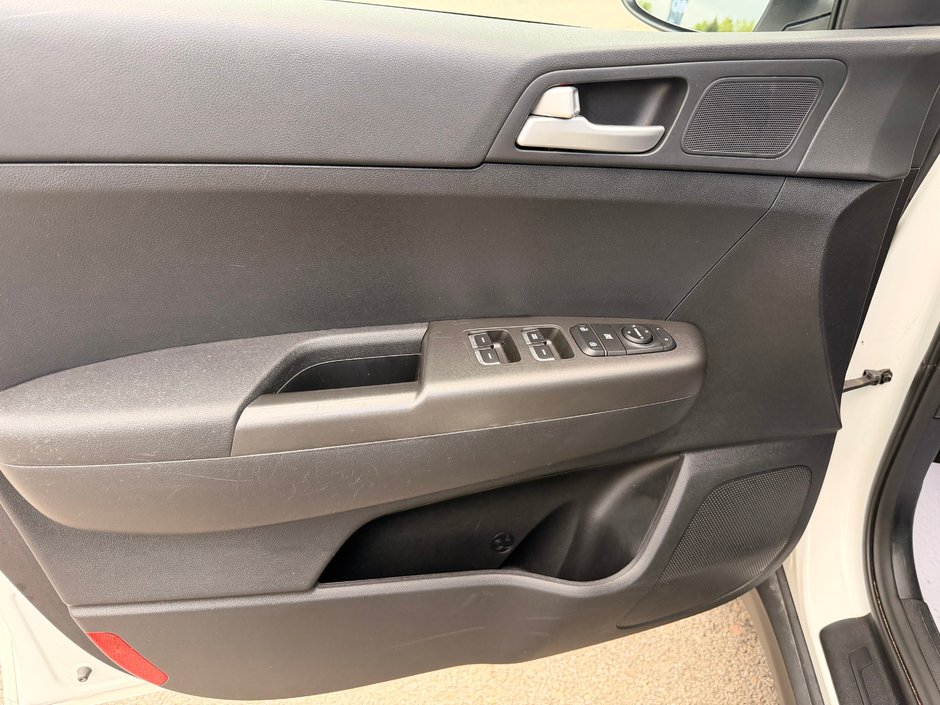 2021 Kia Sportage LX AWD-10