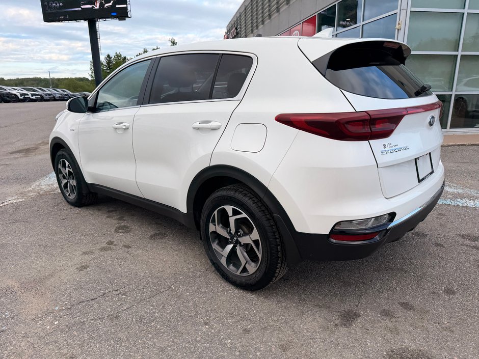 2021 Kia Sportage LX AWD-4