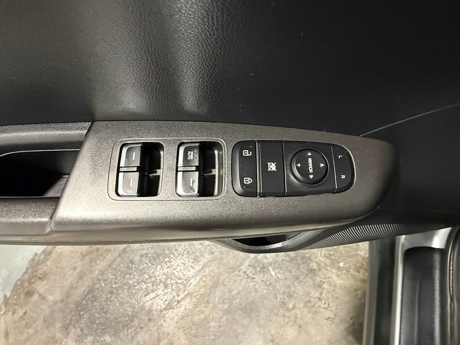 2021 Kia Sportage LX-11