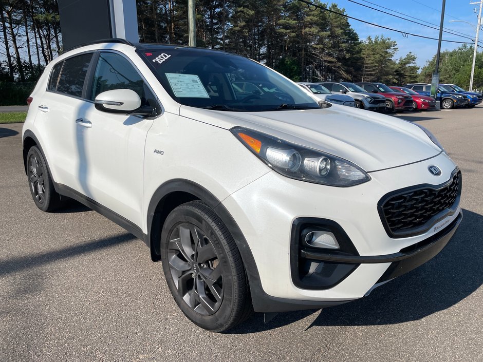 Kia Sportage EX 2022-0