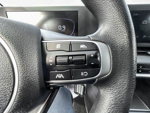 2023 Kia Sportage LX-11