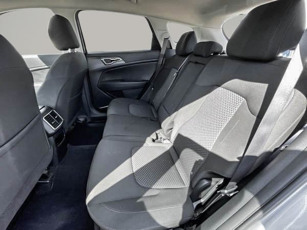 2023 Kia Sportage LX-20