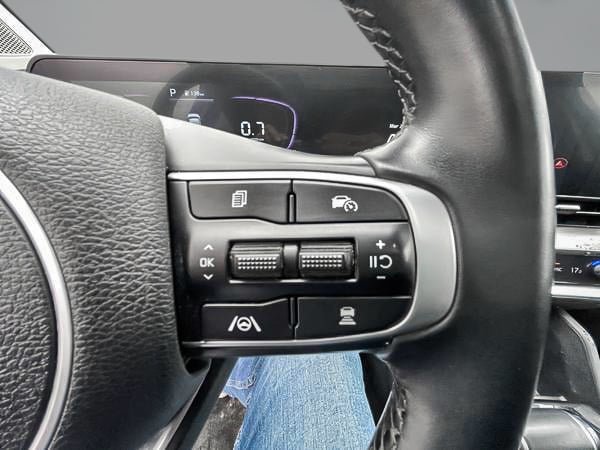 2023 Kia Sportage EX-12