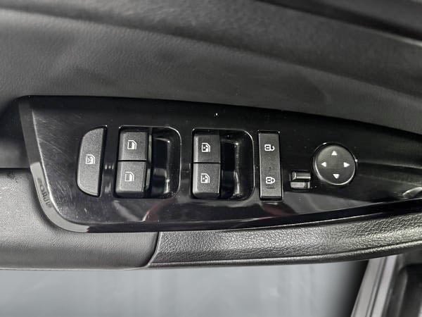 2023 Kia Sportage EX-12