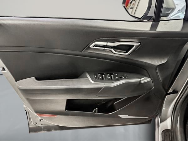 2023 Kia Sportage LX-10