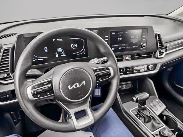 Kia Sportage LX AWD 2023-25