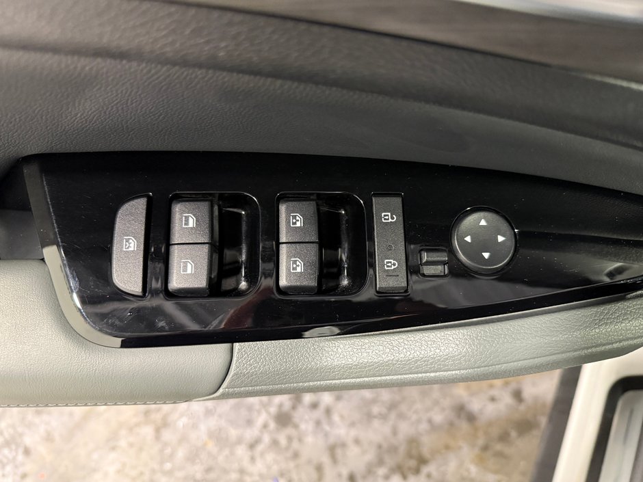 2023 Kia Sportage X-LINE LIMITED-12
