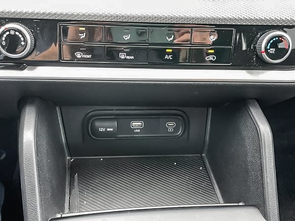 2023 Kia Sportage LX-15