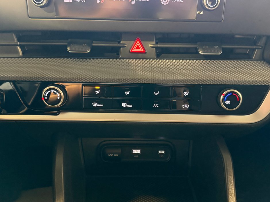 2023 Kia Sportage LX-21
