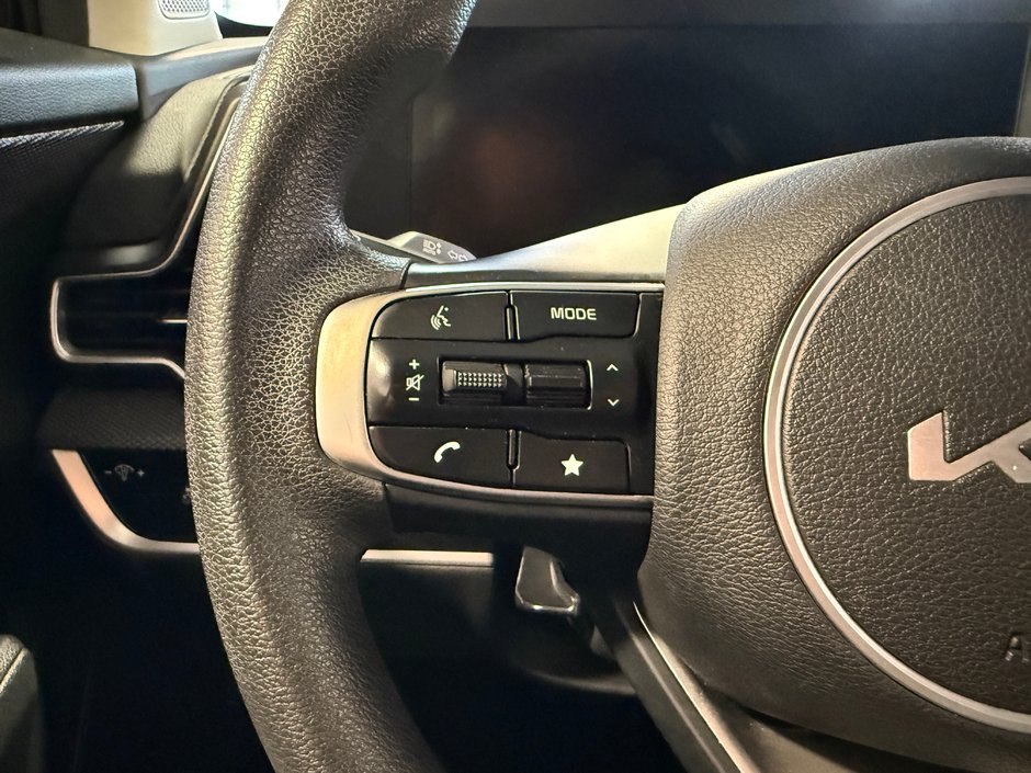 2023 Kia Sportage LX-14
