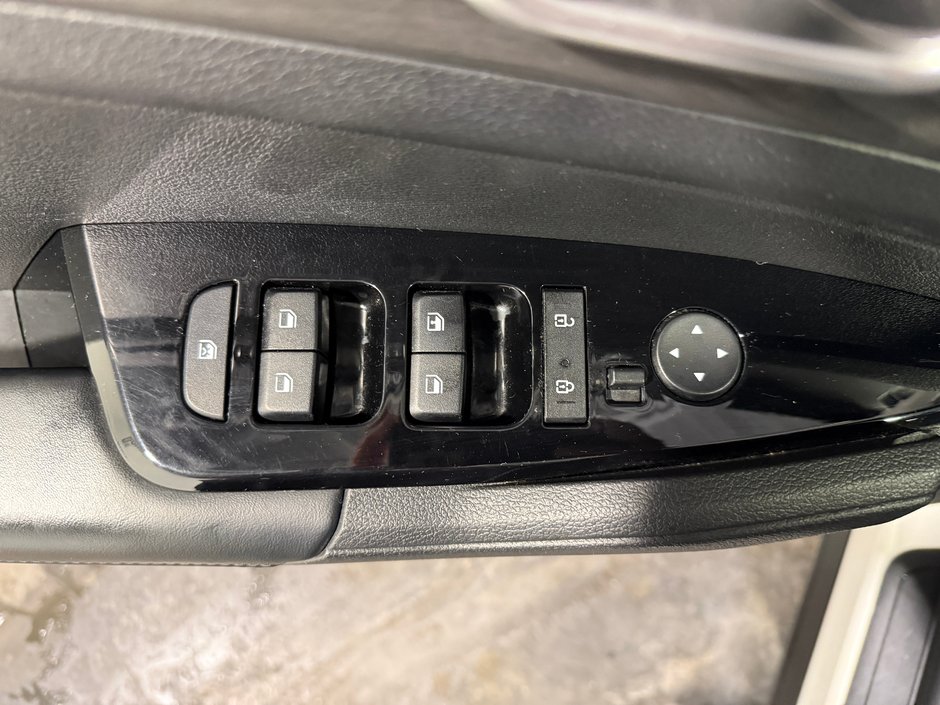 Kia Sportage X-LINE 2023-11