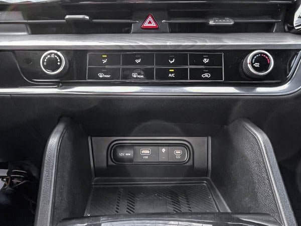 Kia Sportage X-LINE 2023-19