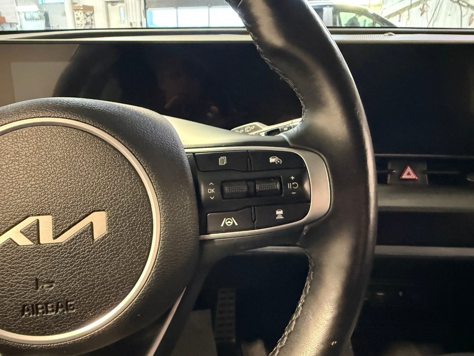 2023 Kia Sportage EX PREMIUM-16