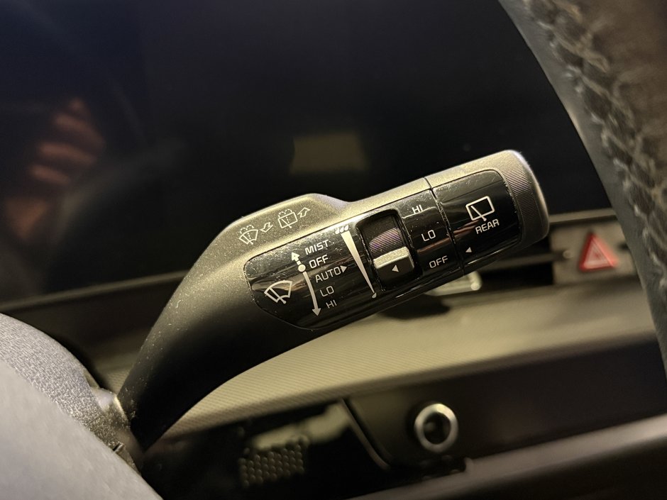 2023 Kia Sportage EX PREMIUM-18
