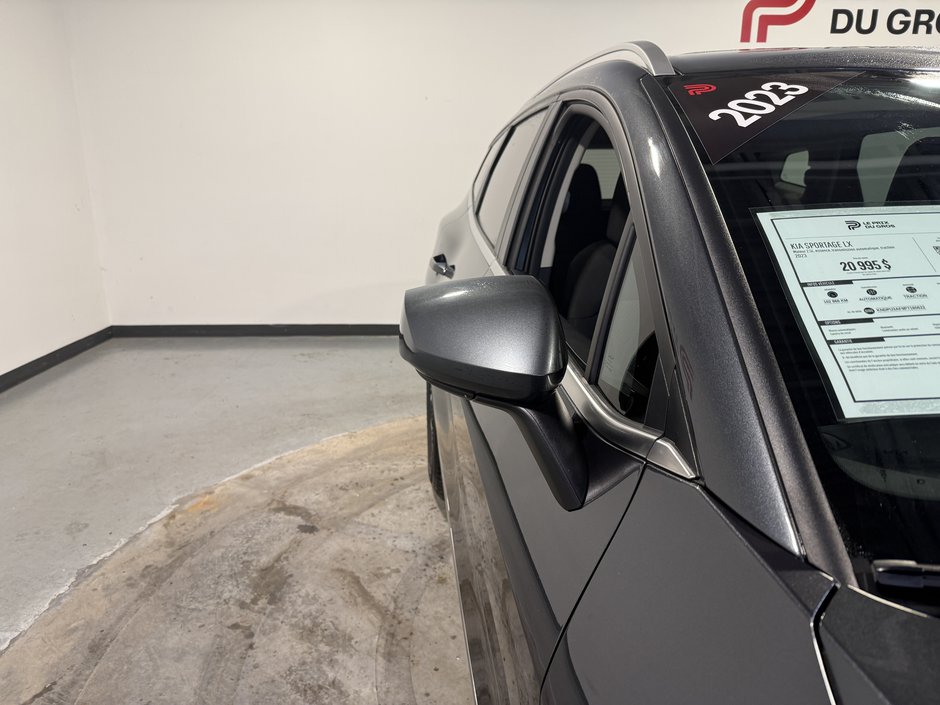 2023 Kia Sportage LX-8