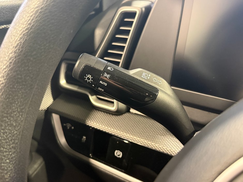 2023 Kia Sportage LX-16