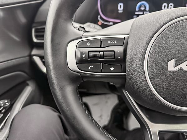 2024 Kia Sportage EX AWD-17
