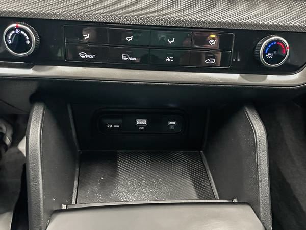 Kia Sportage LX 2024-17