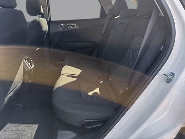 Kia Sportage LX AWD 2024-23