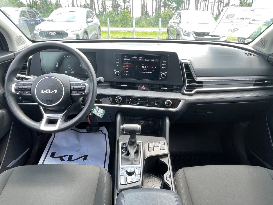 2024 Kia Sportage LX-13