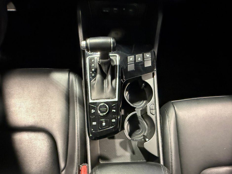 2024 Kia Sportage EX-23