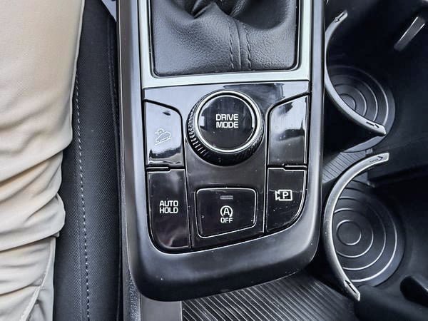 2024 Kia Sportage LX FWD-24