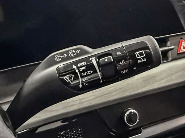 2025 Kia Sportage X-LINE LIMITED-18